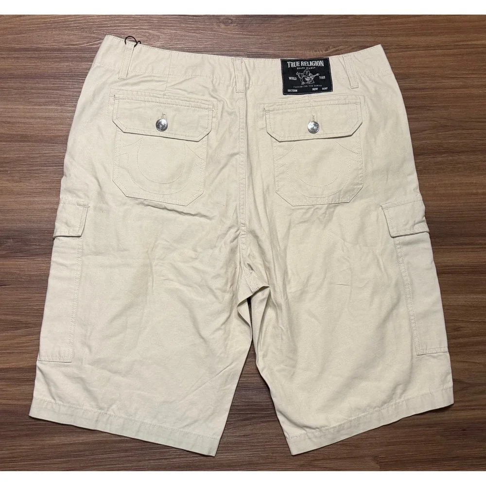 True Religion Mens Single Needle Cargo Shorts Tapioca Beige (107927) Size 38